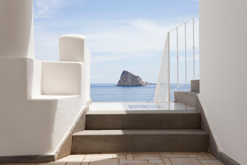 Hotel La Terrazza Panarea Exteriér fotografie
