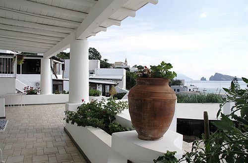 Hotel La Terrazza Panarea Exteriér fotografie